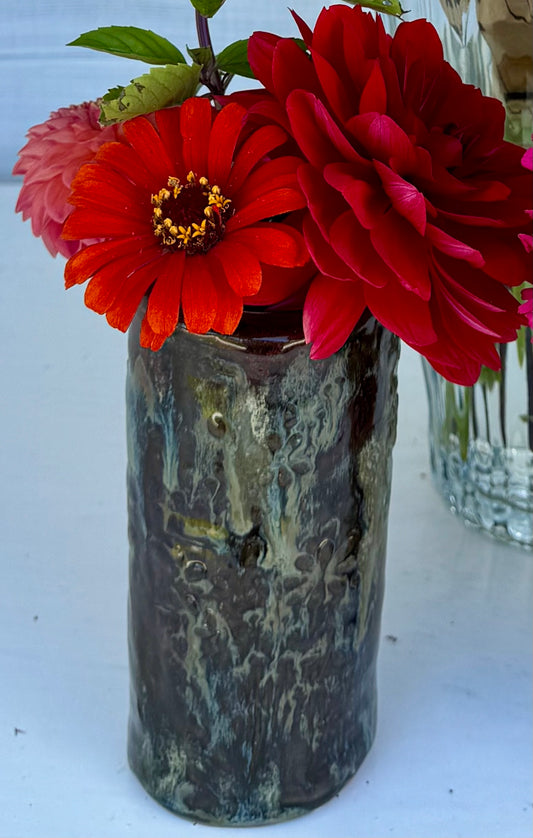 Ceramic travel mug with flowers