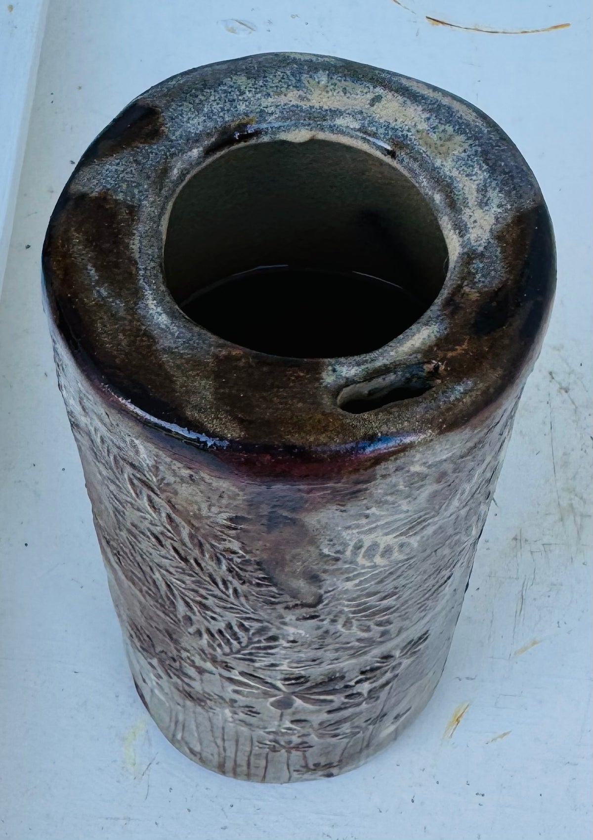 Ceramic travel mug with flowers